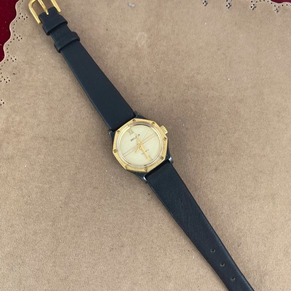 Vintage Belair Watch American Made with Swiss Quartz Movement - Picture 4 of 7